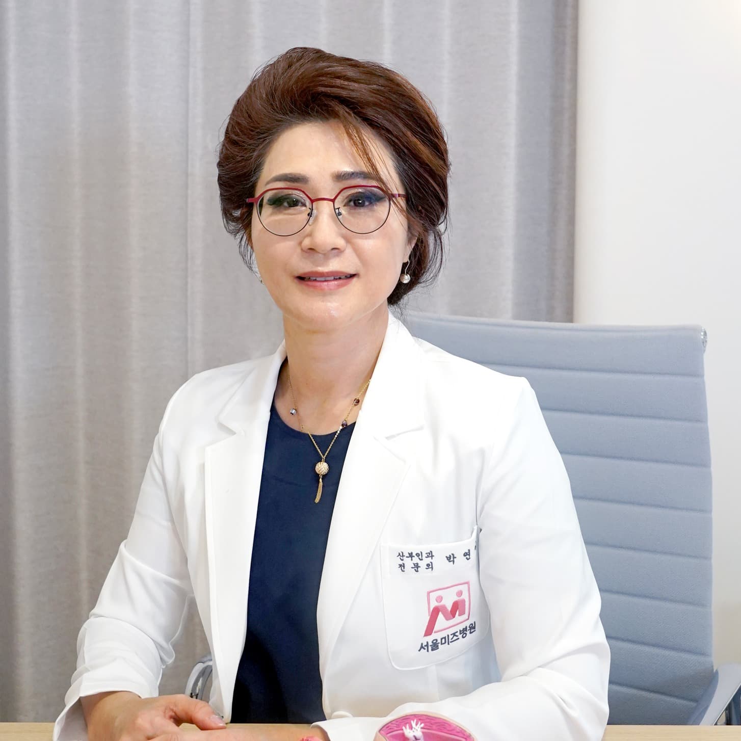 朴妍伊 代表院長