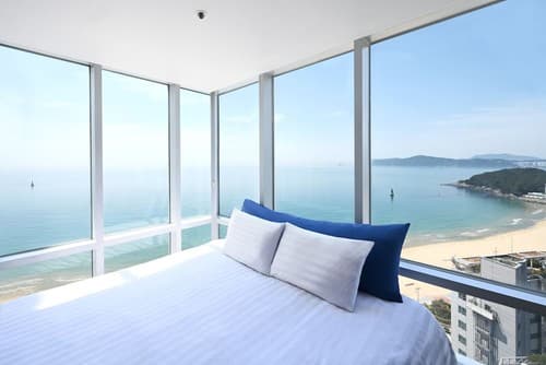 Kolon C-Cloud Hotel