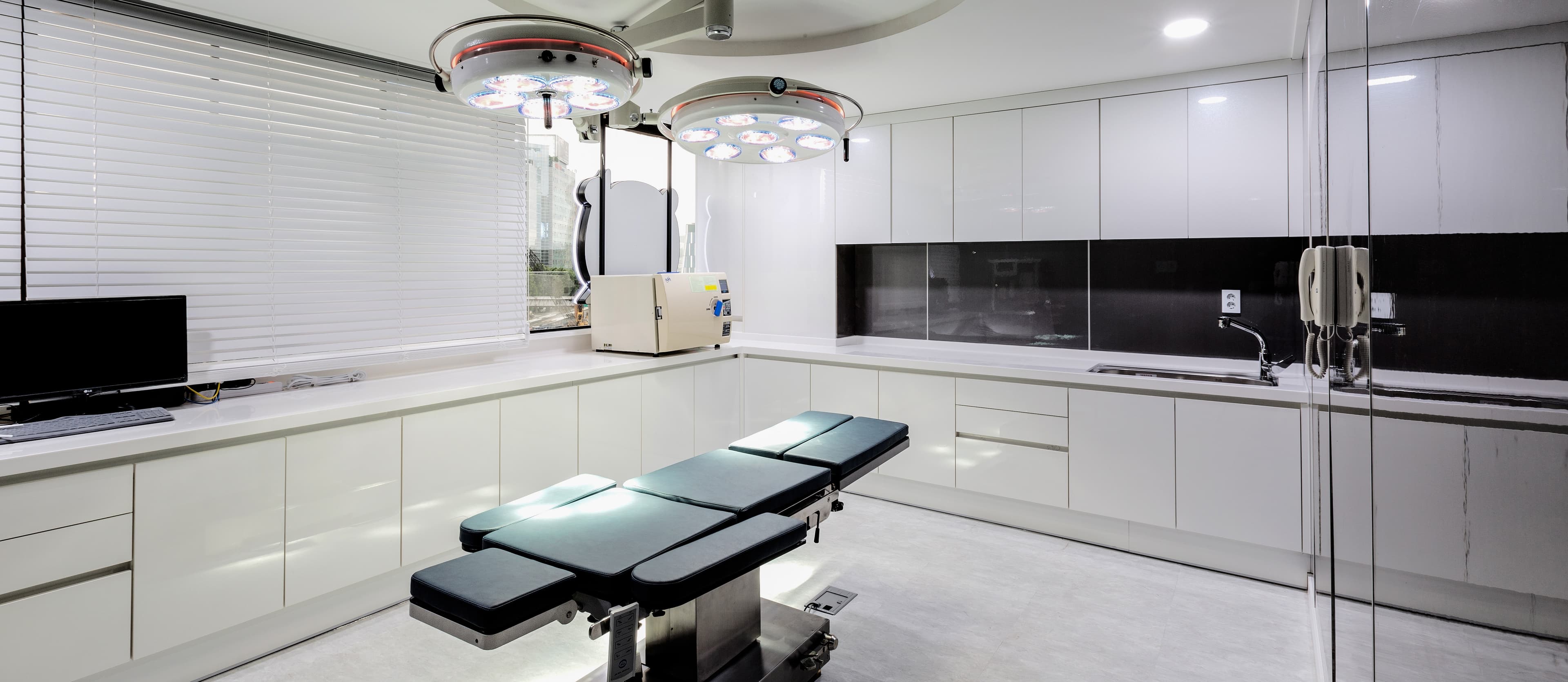 TJ Plastic Surgery Clinic 3
