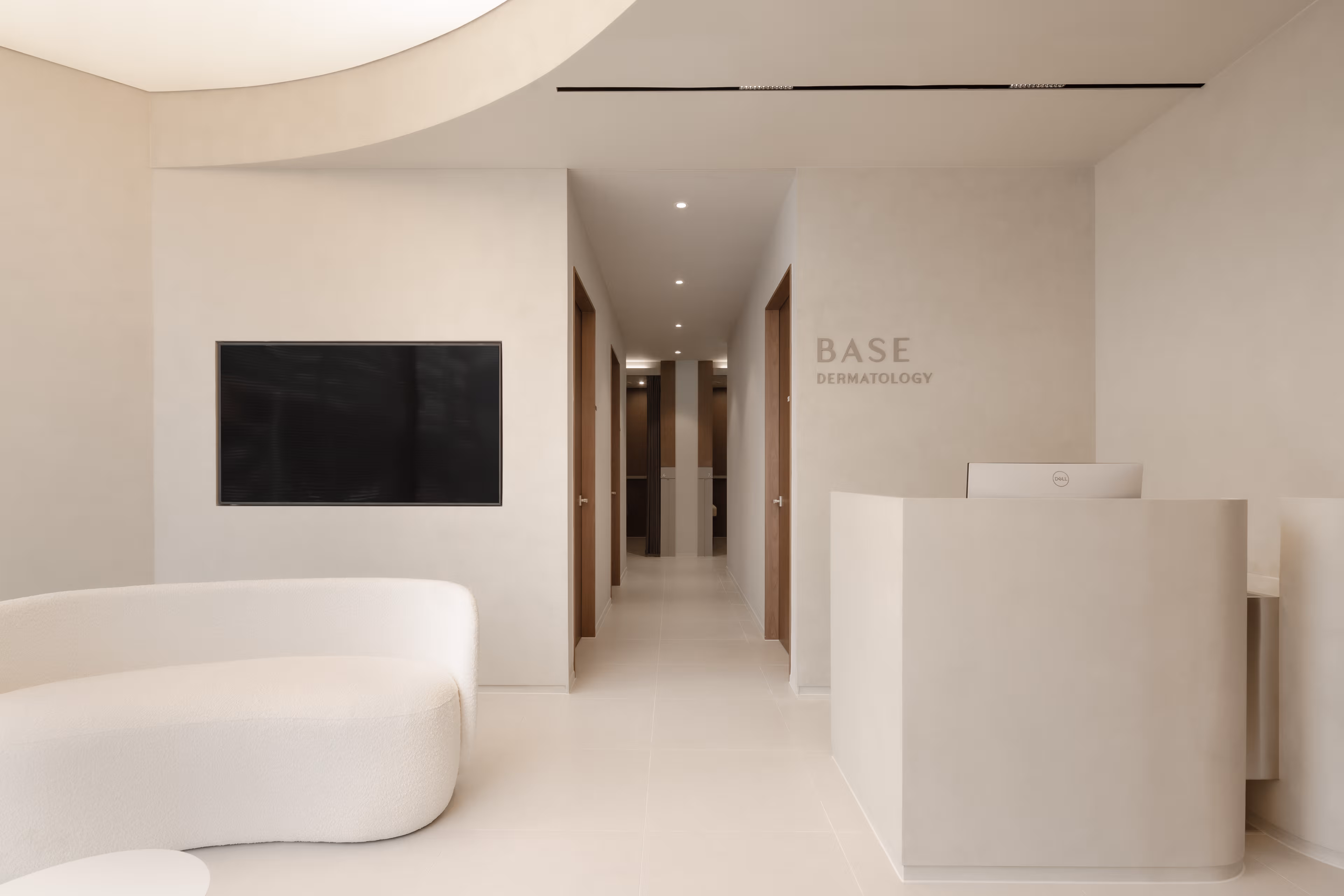ベース皮膚科医院 (BASE CLINIC) 3
