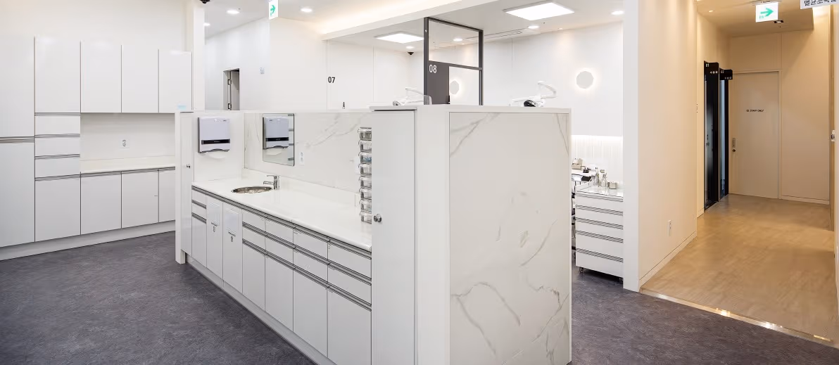 Myeongdong Combi Dental Clinic 3